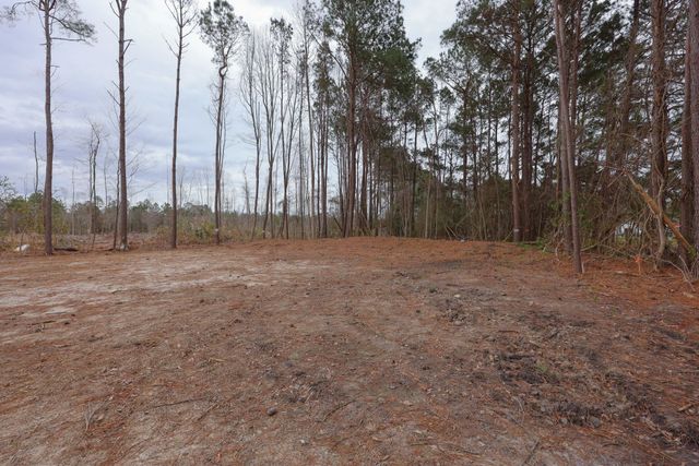 400 Airport Rd., Loris, SC 29569