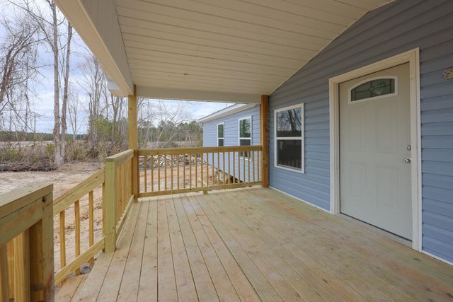 400 Airport Rd., Loris, SC 29569
