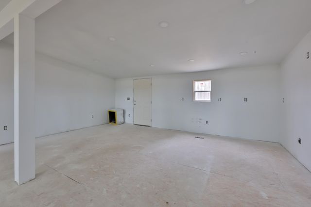 400 Airport Rd., Loris, SC 29569