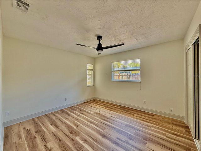 7310 11TH AVENUE N, St Petersburg, FL 33710