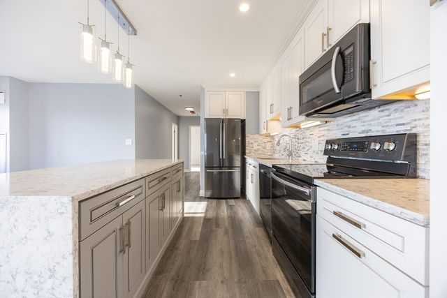 474 Revere Beach Blvd 302, Revere, MA 02151