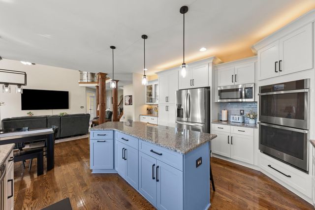 1122 Clearwater Drive, Yorkville, IL 60560