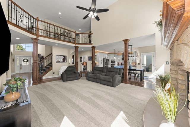 1122 Clearwater Drive, Yorkville, IL 60560
