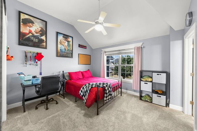 1122 Clearwater Drive, Yorkville, IL 60560