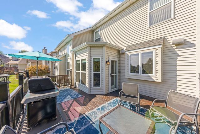 1122 Clearwater Drive, Yorkville, IL 60560
