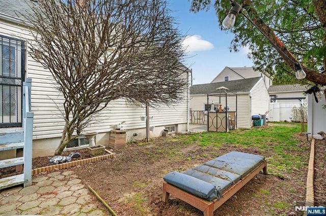 200 Rambler Avenue, New Milford, NJ 07646