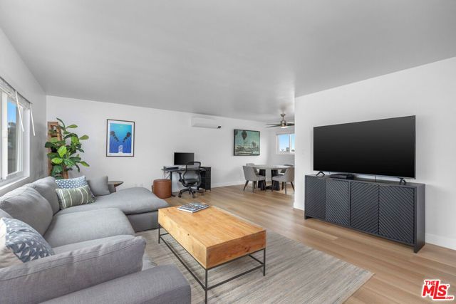 1817 Euclid Street, Santa Monica, CA 90404