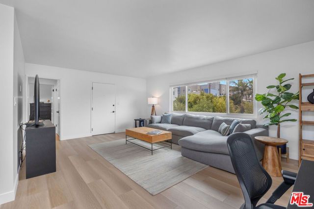1817 Euclid Street, Santa Monica, CA 90404