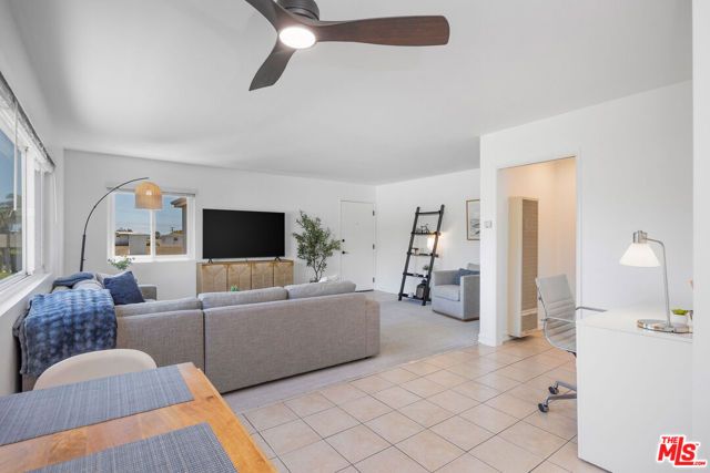 1817 Euclid Street, Santa Monica, CA 90404