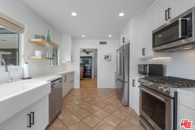 1817 Euclid Street, Santa Monica, CA 90404