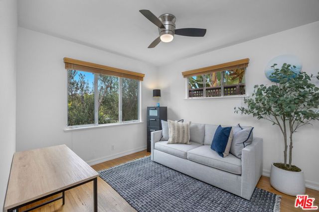 1817 Euclid Street, Santa Monica, CA 90404