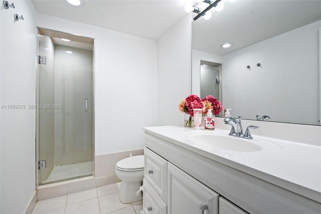 19390 Collins Ave 1221, Sunny Isles Beach, FL 33160