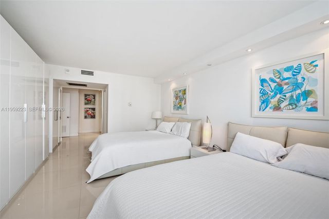 19390 Collins Ave 1221, Sunny Isles Beach, FL 33160