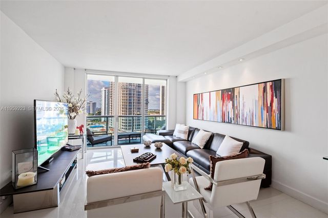 19390 Collins Ave 1221, Sunny Isles Beach, FL 33160