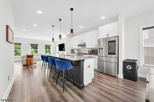 805 Abbe Rd, Little Falls Twp., NJ 07424