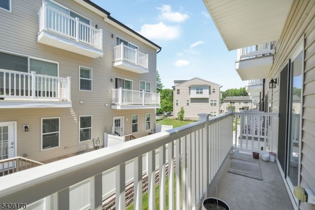 805 Abbe Rd, Little Falls Twp., NJ 07424