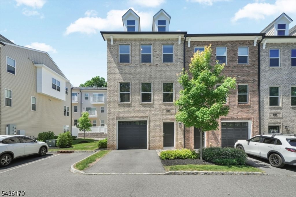 805 Abbe Rd, Little Falls Twp., NJ 07424