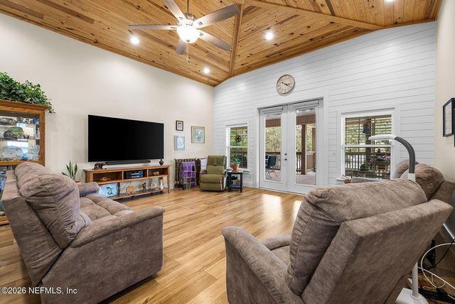 8449 LILY LAKE Road, Melrose, FL 32666