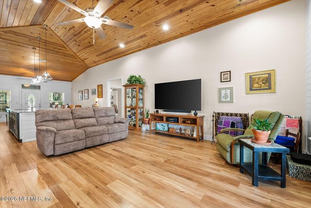 8449 LILY LAKE Road, Melrose, FL 32666