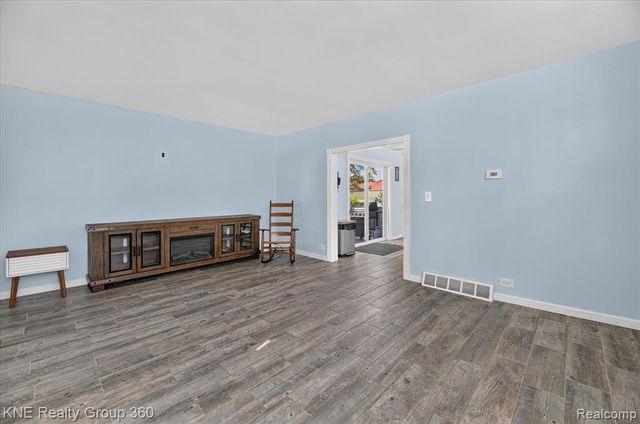 510 Garland Street, Davison, MI 48423