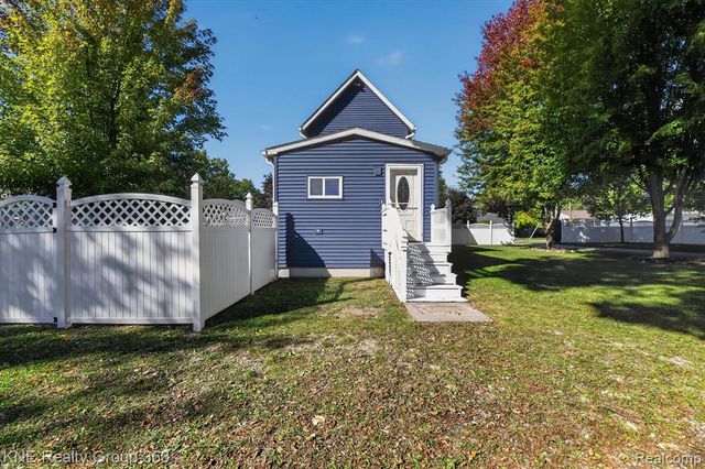 510 Garland Street, Davison, MI 48423