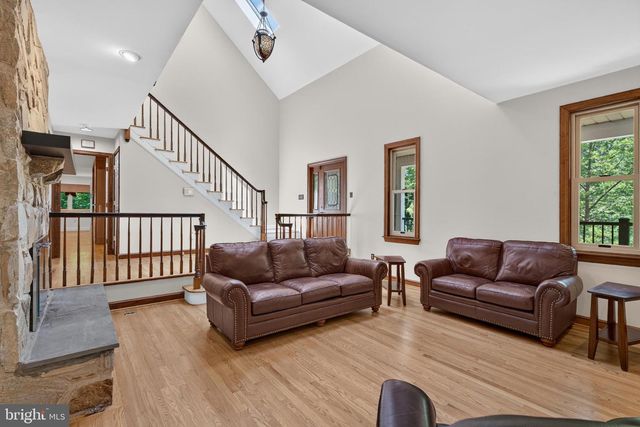 427 UPPER PIKE CREEK RD, Newark, DE 19711