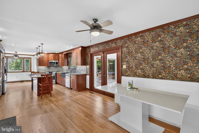 427 UPPER PIKE CREEK RD, Newark, DE 19711