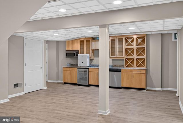 427 UPPER PIKE CREEK RD, Newark, DE 19711