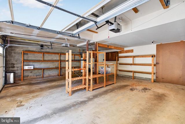 427 UPPER PIKE CREEK RD, Newark, DE 19711