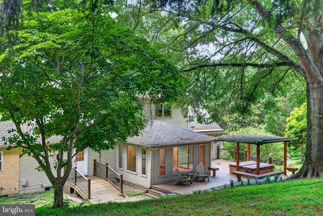 427 UPPER PIKE CREEK RD, Newark, DE 19711