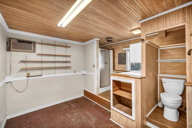 1806 S Main ST, Georgetown, TX 78626