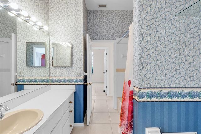 4918 AVON LANE, Sarasota, FL 34238