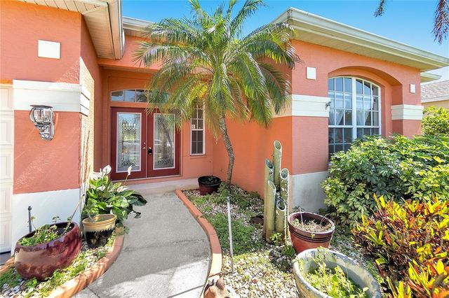 4918 AVON LANE, Sarasota, FL 34238