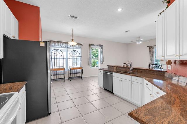 4918 AVON LANE, Sarasota, FL 34238