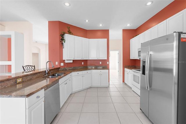 4918 AVON LANE, Sarasota, FL 34238