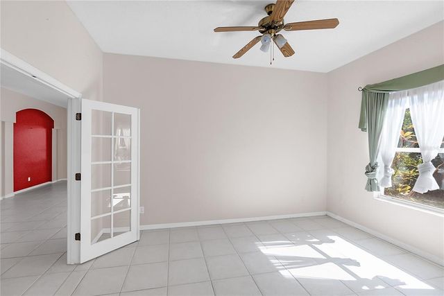 4918 AVON LANE, Sarasota, FL 34238