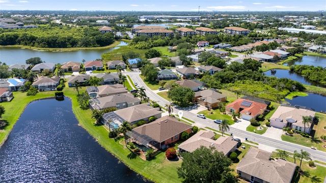 4918 AVON LANE, Sarasota, FL 34238