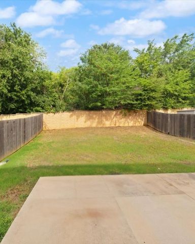 2936 Pima Lane, Fort Worth, TX 76119