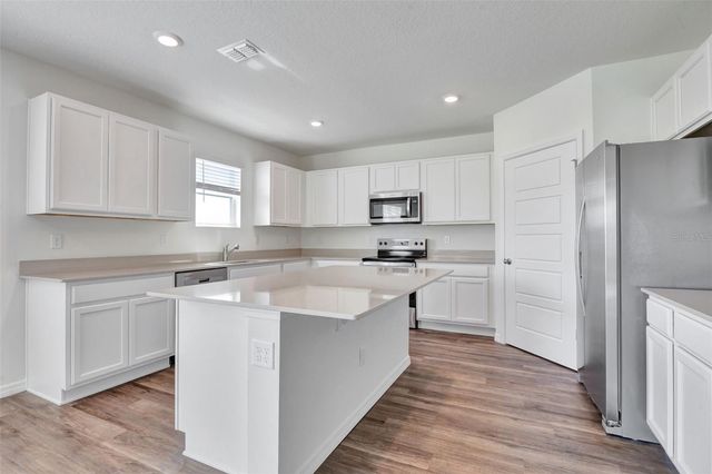 3610 PFEIFFER FALLS PLACE, Davenport, FL 33837