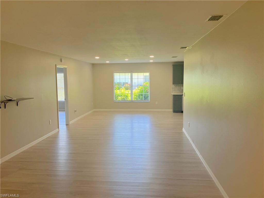 1254 Hazeltine DR, FORT MYERS, FL 33919 — photo 4