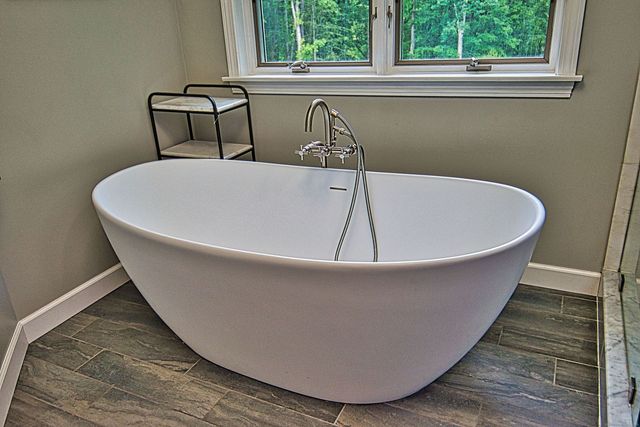 60 Wildcat Road, Burlington, CT 06013