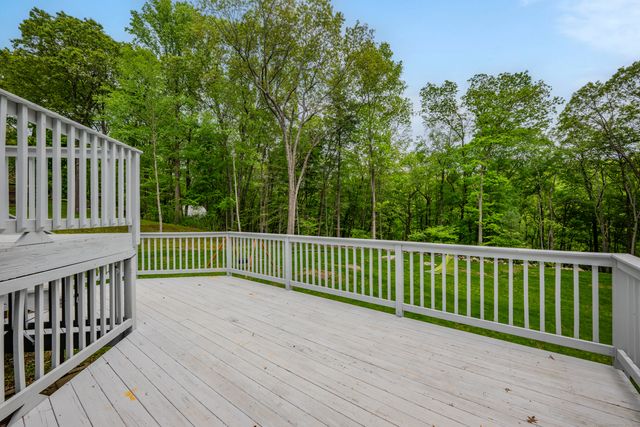 60 Wildcat Road, Burlington, CT 06013