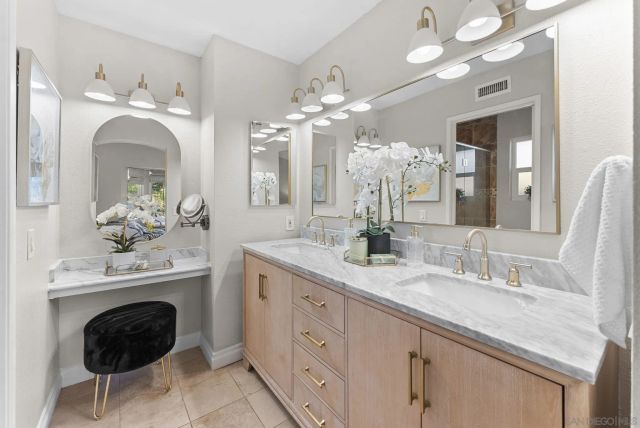 7941 Calle Madrid, Carlsbad, CA 92009