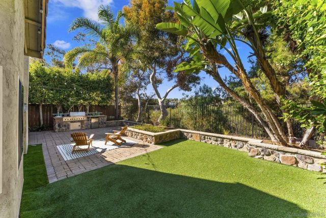 7941 Calle Madrid, Carlsbad, CA 92009