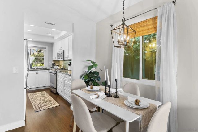 7941 Calle Madrid, Carlsbad, CA 92009