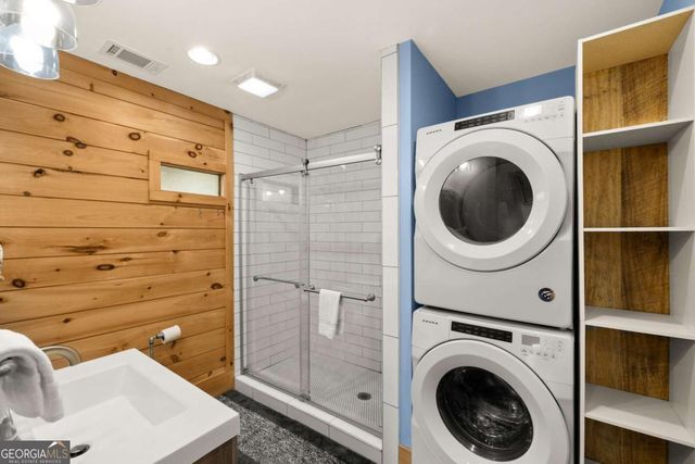 33 Harris Lane, Blue Ridge, GA 30513