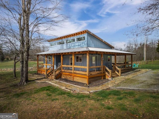 33 Harris Lane, Blue Ridge, GA 30513