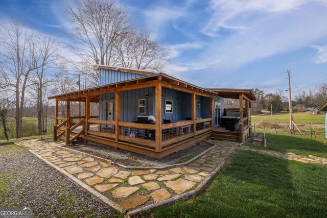 33 Harris Lane, Blue Ridge, GA 30513