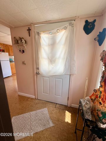 7 Grace Lane, Howell, NJ 07731