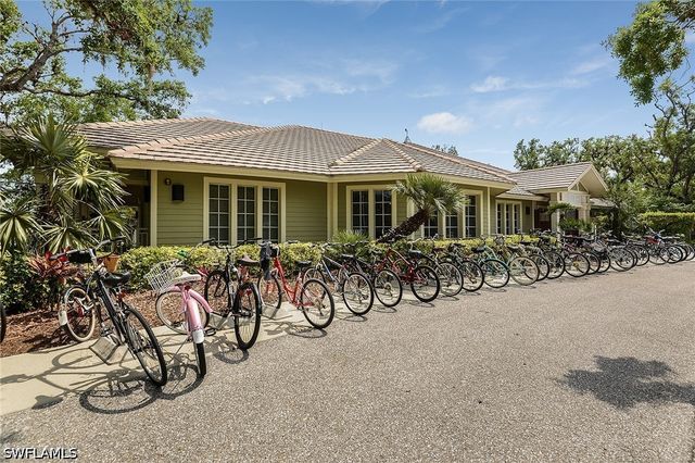 2996 Heritage Pines DR, Fort Myers, FL 33905